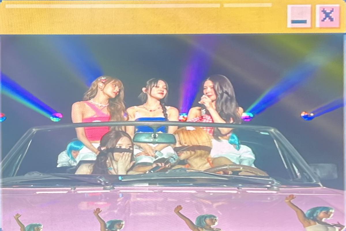 Rectified Image of a concert screen of (G)-IDLE